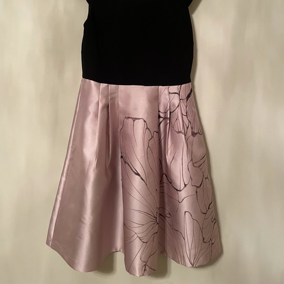 Frank Lyman dress - Picture 2 of 4